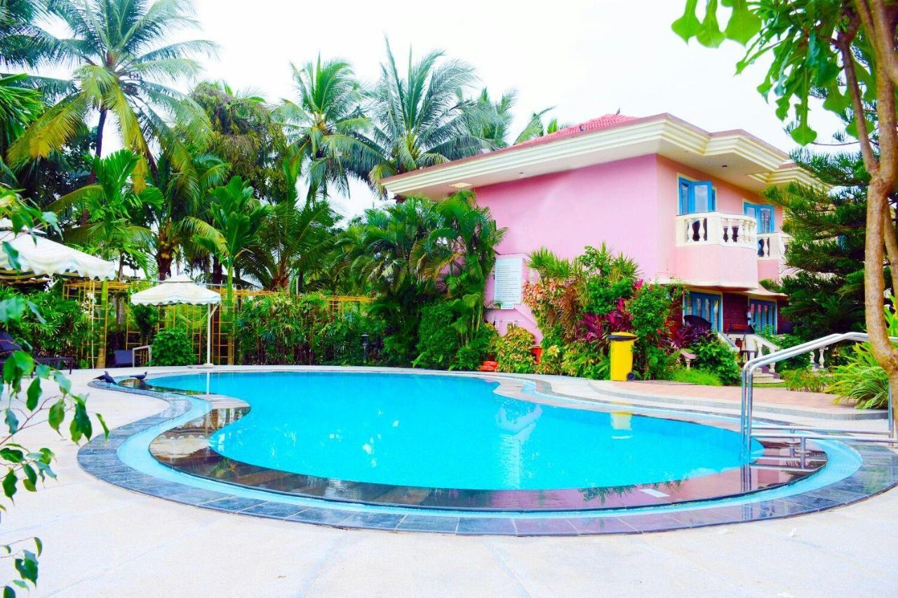 Coconut Grove Beach Resort Colva Eksteriør billede